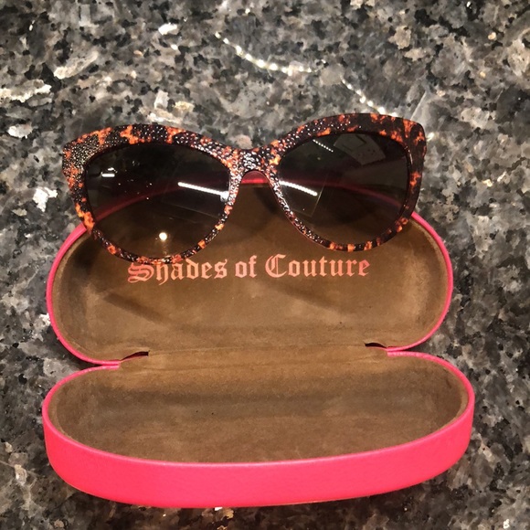 Juicy Couture Sunnies☀️ - Picture 4 of 6